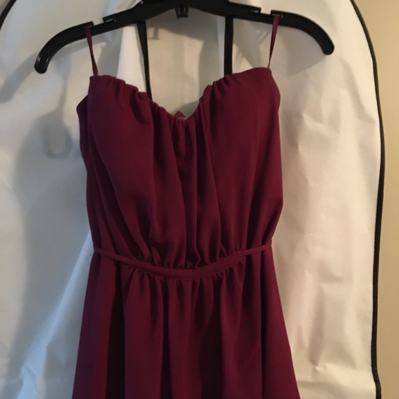 Le Chateau dress - Picture 2 of 4